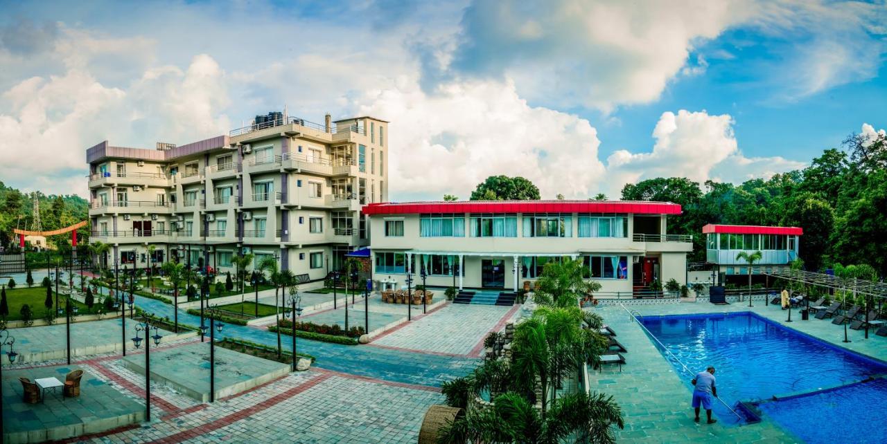 Quick 20 Riverside Hotel Amlekhganj Exterior foto